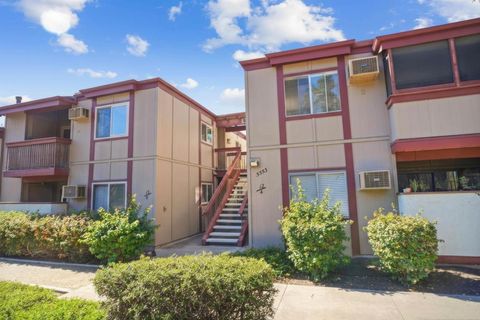 5553 Adobe Falls Road 12 San Diego CA 92120