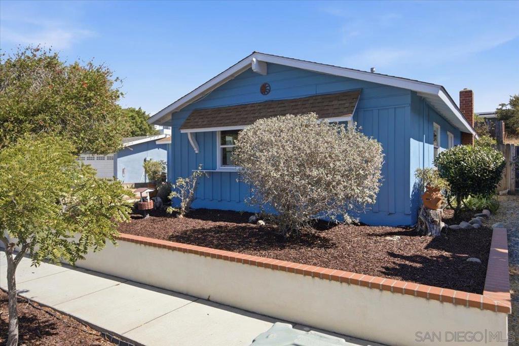 4251 Moraga Avenue