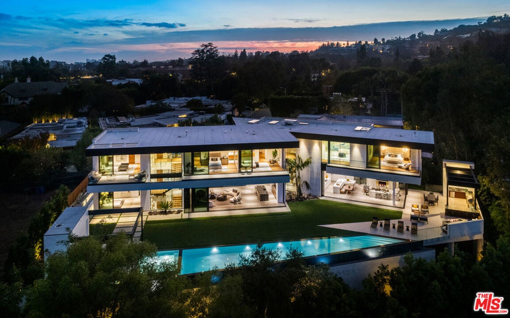 1130 Angelo Drive