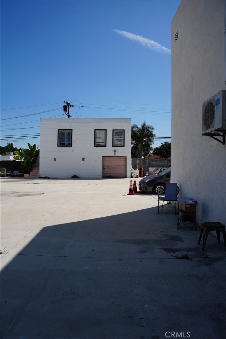 7500 S Western Ave