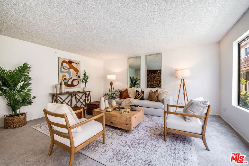 Photo of 2249 20th Street #3, Santa Monica, CA 90405 (MLS # 26670857)