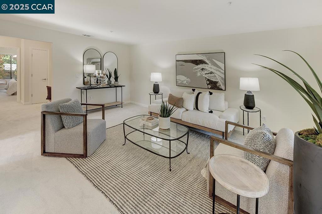 ROSSMOOR - Residential