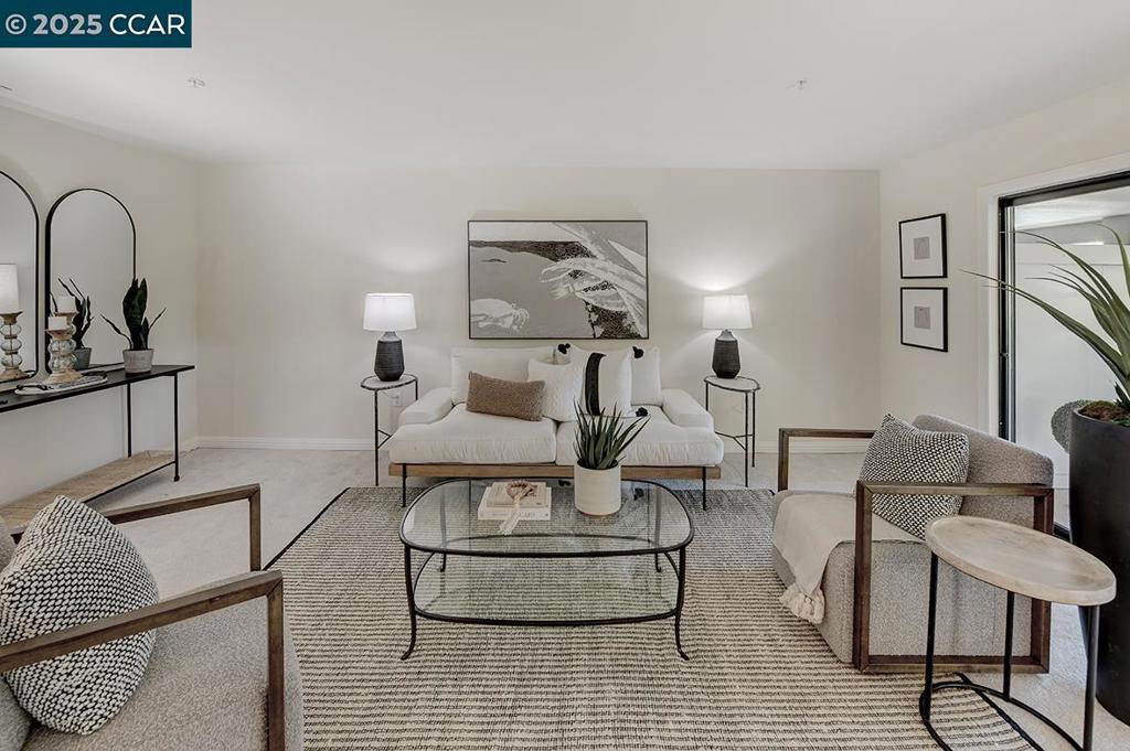 ROSSMOOR - Residential