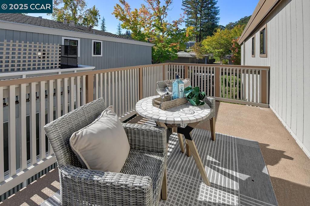 ROSSMOOR - Residential