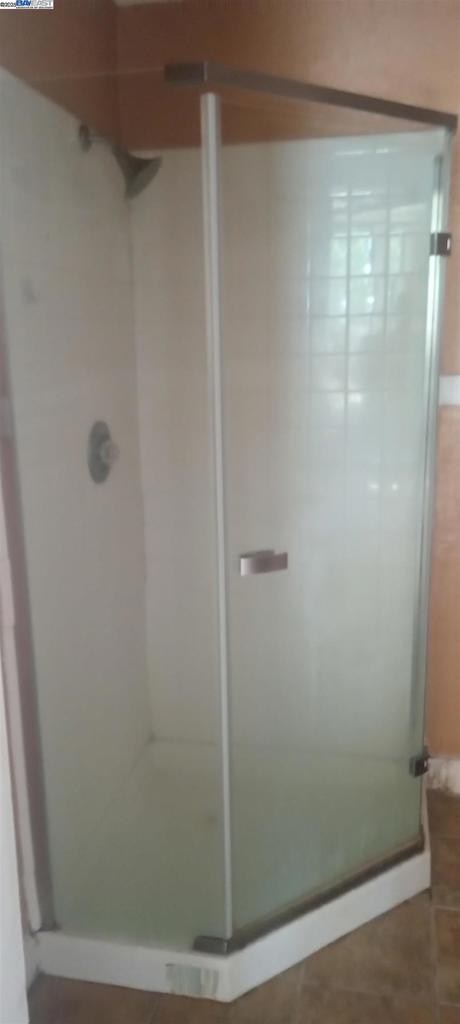 WEST END - Residential