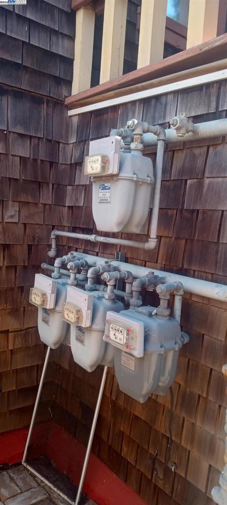 WEST END - Residential