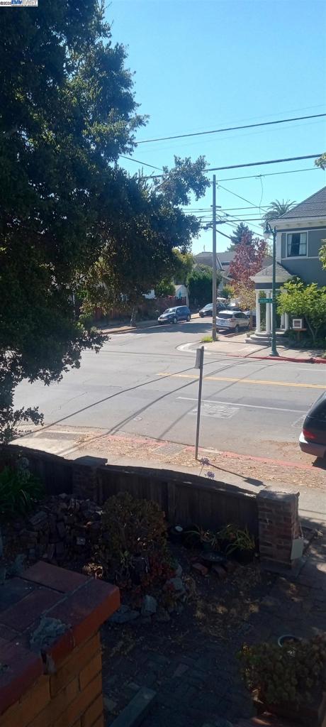 WEST END - Residential