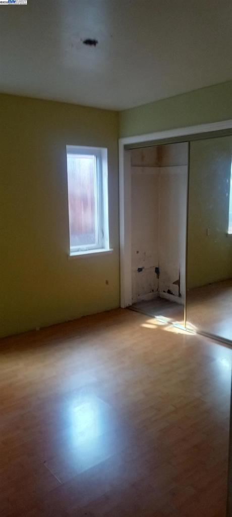 WEST END - Residential