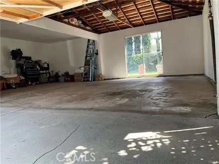 Woodland Hills, California 91367, United States, 3 Bedrooms Bedrooms, ,1 BathroomBathrooms,Residential,Active,219462