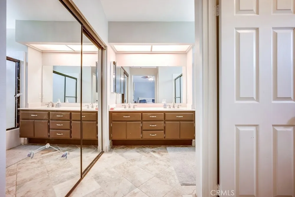 Murrieta, California 92562, United States, 4 Bedrooms Bedrooms, ,3 BathroomsBathrooms,Residential,Active,189880