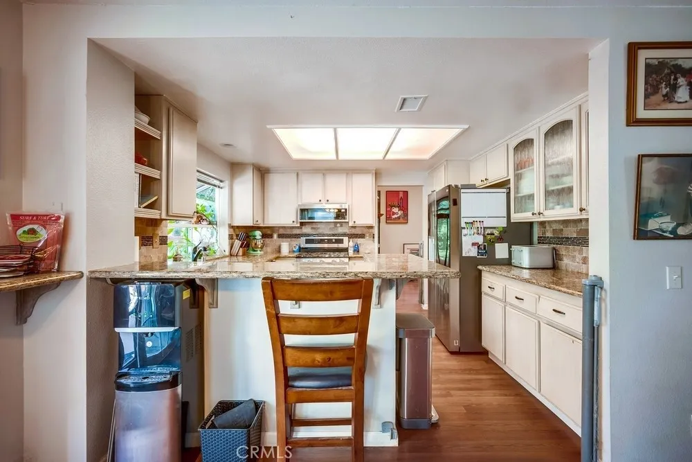 Murrieta, California 92562, United States, 4 Bedrooms Bedrooms, ,3 BathroomsBathrooms,Residential,Active,189880