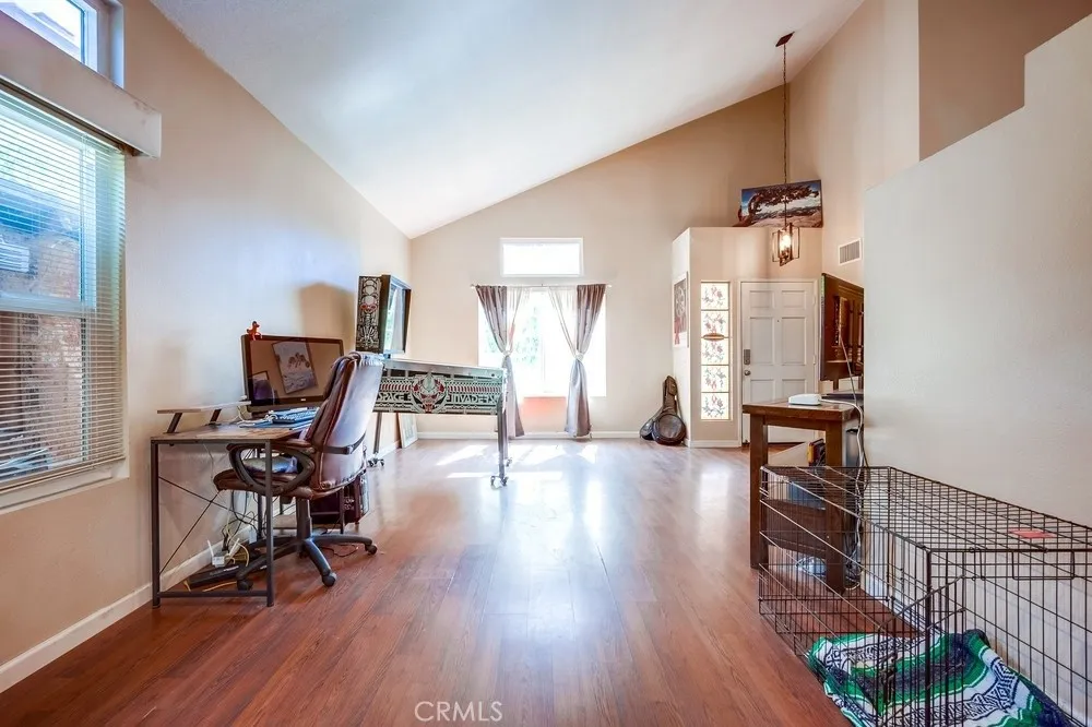 Murrieta, California 92562, United States, 4 Bedrooms Bedrooms, ,3 BathroomsBathrooms,Residential,Active,189880