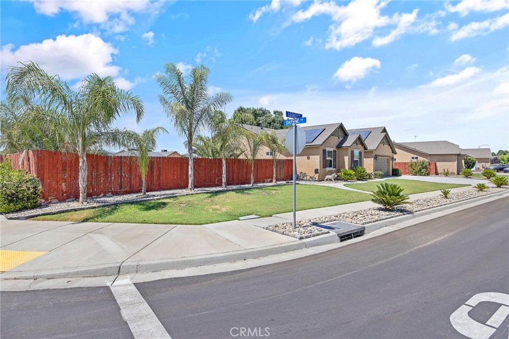 863 Legacy Drive