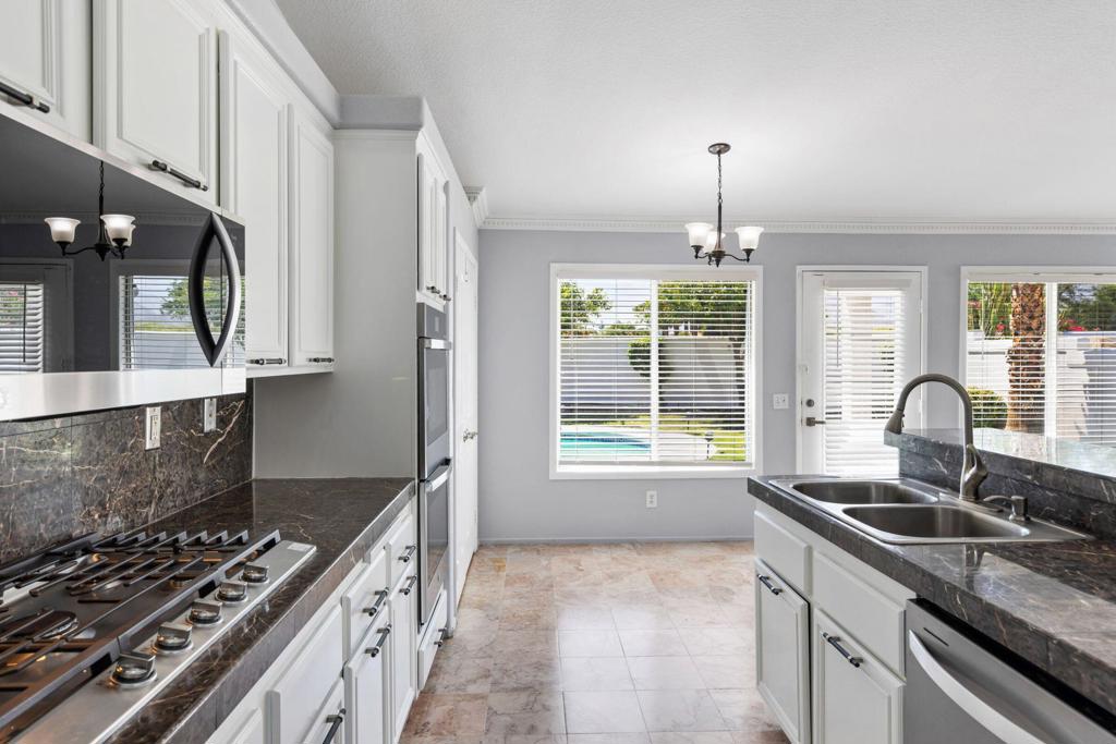 Lake La Quinta - Residential Lease