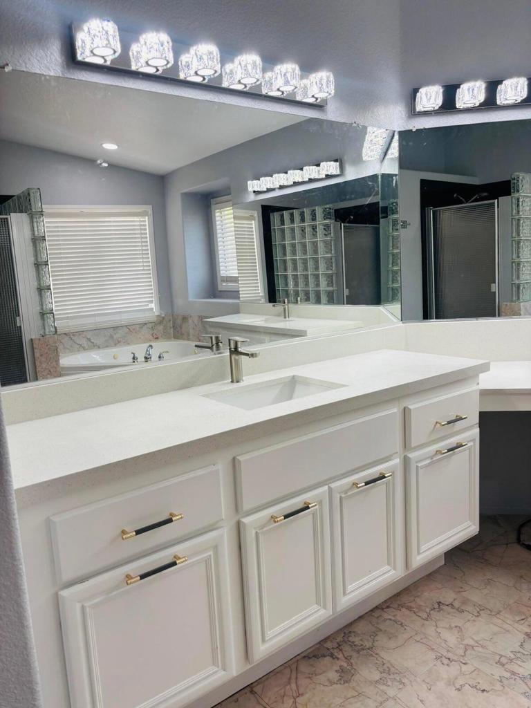 Lake La Quinta - Residential Lease