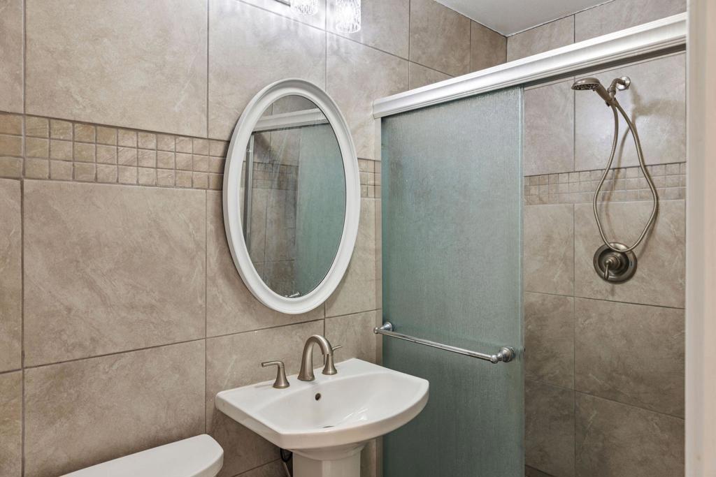 Lake La Quinta - Residential Lease