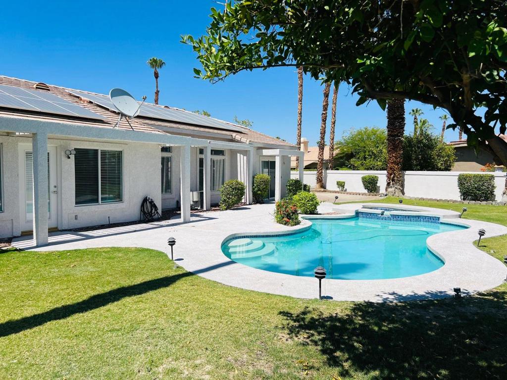 Lake La Quinta - Residential Lease