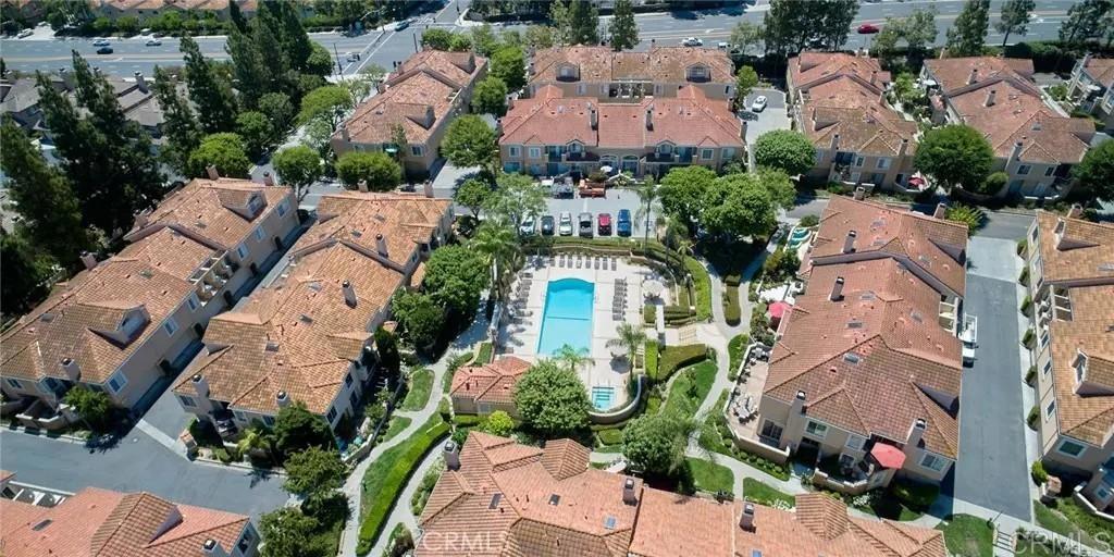 Applause (APP) - Residential