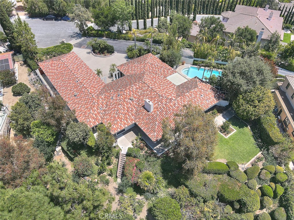 1809 Vista Lomitas