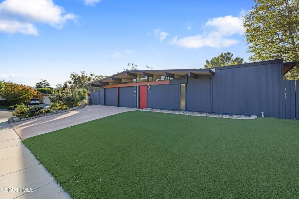 Photo of 1509 Campbell Avenue, Thousand Oaks, CA 91360 (MLS # 225005642)