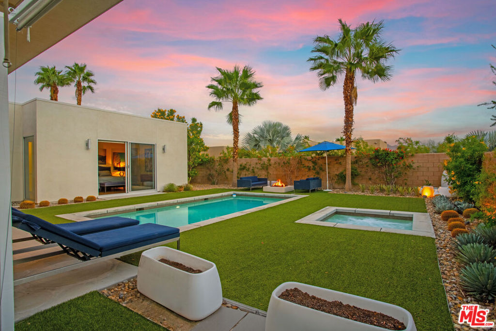 Escena - Residential