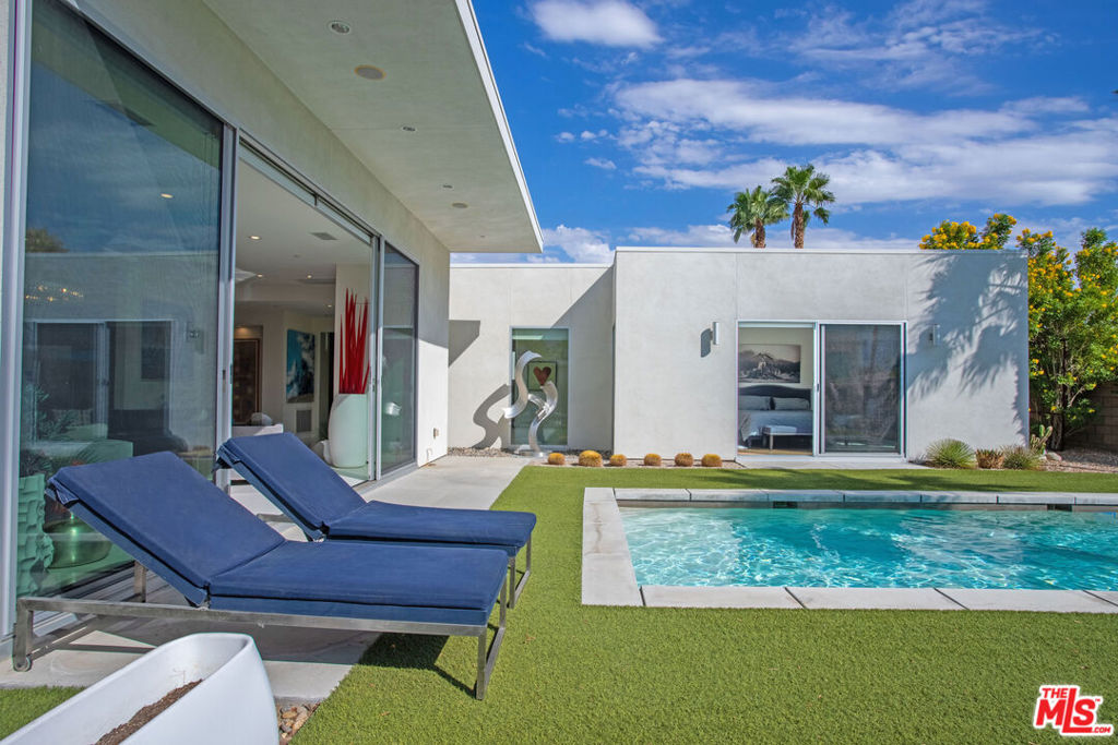 Escena - Residential
