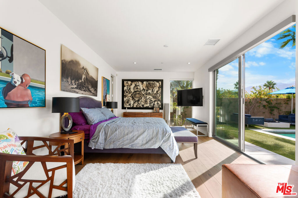 Escena - Residential