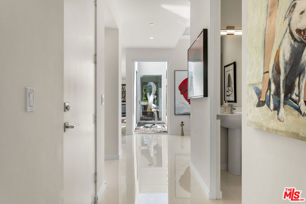 Escena - Residential