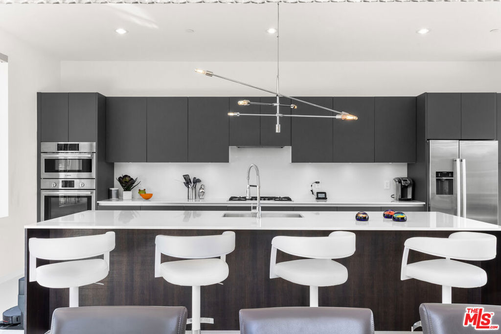Escena - Residential
