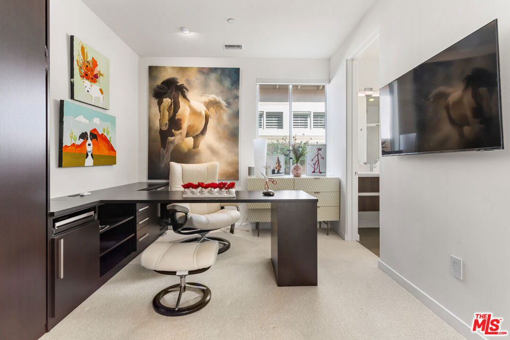 Escena - Residential