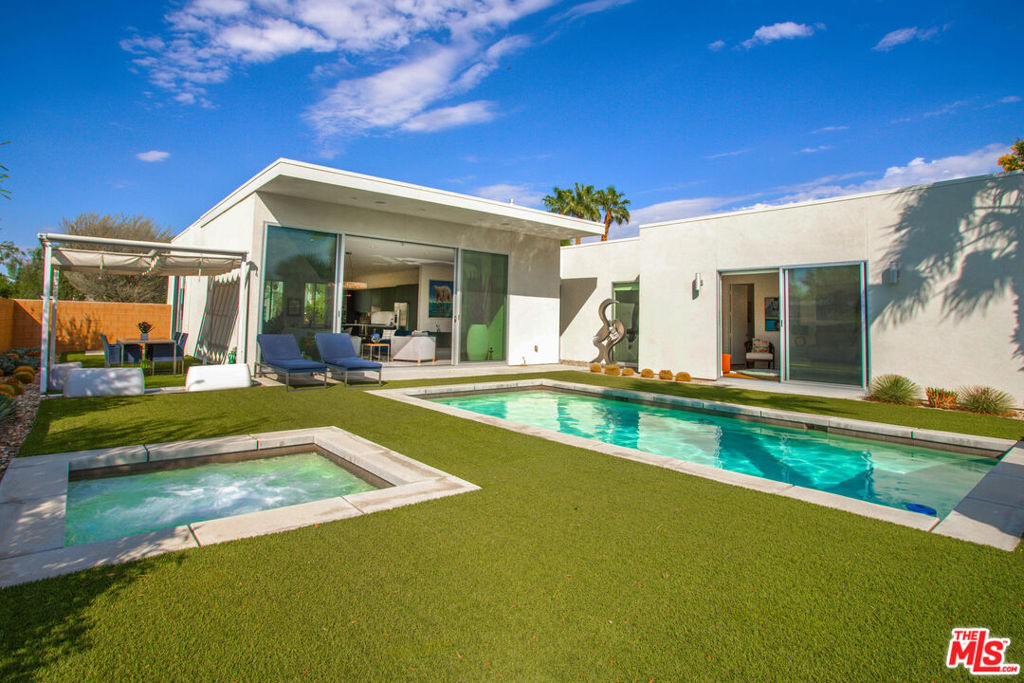 Escena - Residential