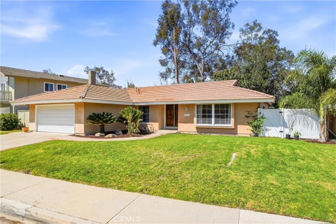 Photo of 25711 Chrisanta Drive Dr, Mission Viejo, CA 92691 (MLS # PW26186635)