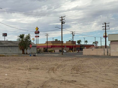 Photo of 0 Hobsonway, Blythe, CA 92225 (MLS # 219153144DA)