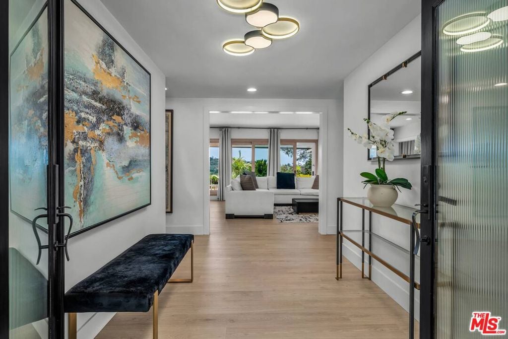 Photo of 2144 Banyan Drive DR, Los Angeles, CA 90049 (MLS # 26855019)