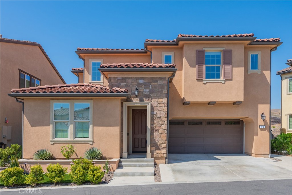Not a brand new house, but well-kept like one. Not only in your dream, but also can be your reality. This must-see beauty is located in a master-planned community by an awarding-winning homebuilder, Landsea Homes, in Lake Forest, a California city, renowned for its superb suburban environment. This 4-bedroom 3-bathroom 2-story single family residence boasts a modern kitchen with a huge island with prestigious Bosch appliances. The spectacular full-panel glass folding door in the California room blends in all possibility of indoor-outdoor living. Bright air, positive vibes, great neighborhood, gated community. A perfect place for the entire family to call home. Life made here, so can your dream!
