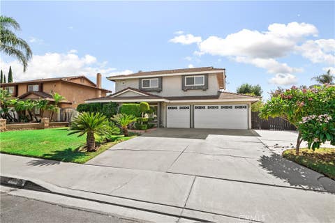Photo of 859 S Spruce AVE, Rialto, CA 92376 (MLS # TR26175131)
