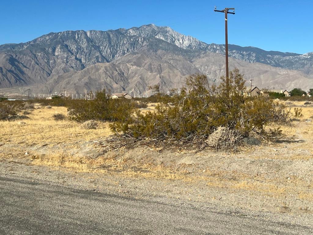 16439 1629 Mauna Loa Rd