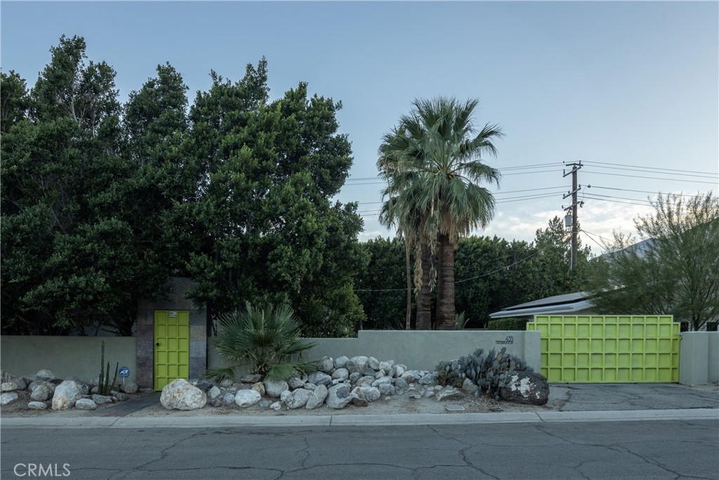 El Mirador - Residential