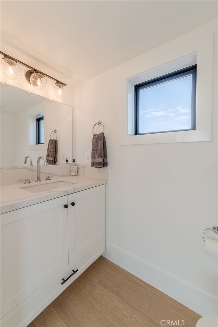 Corona del Mar South of PCH (CDMS) - Residential Lease