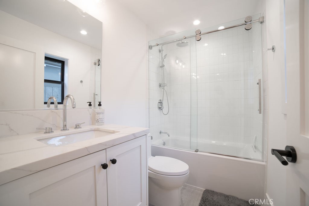 Corona del Mar South of PCH (CDMS) - Residential Lease
