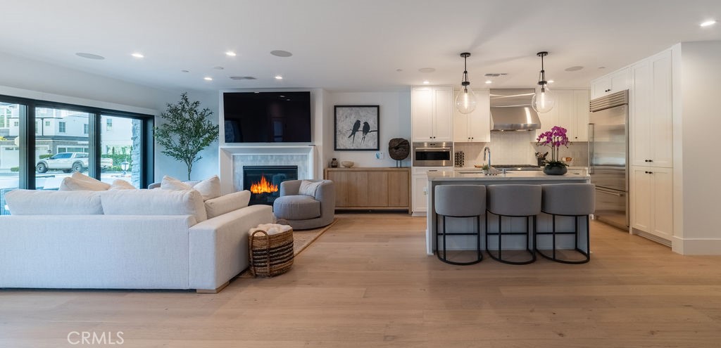 Corona del Mar South of PCH (CDMS) - Residential Lease