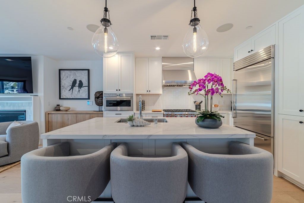 Corona del Mar South of PCH (CDMS) - Residential Lease