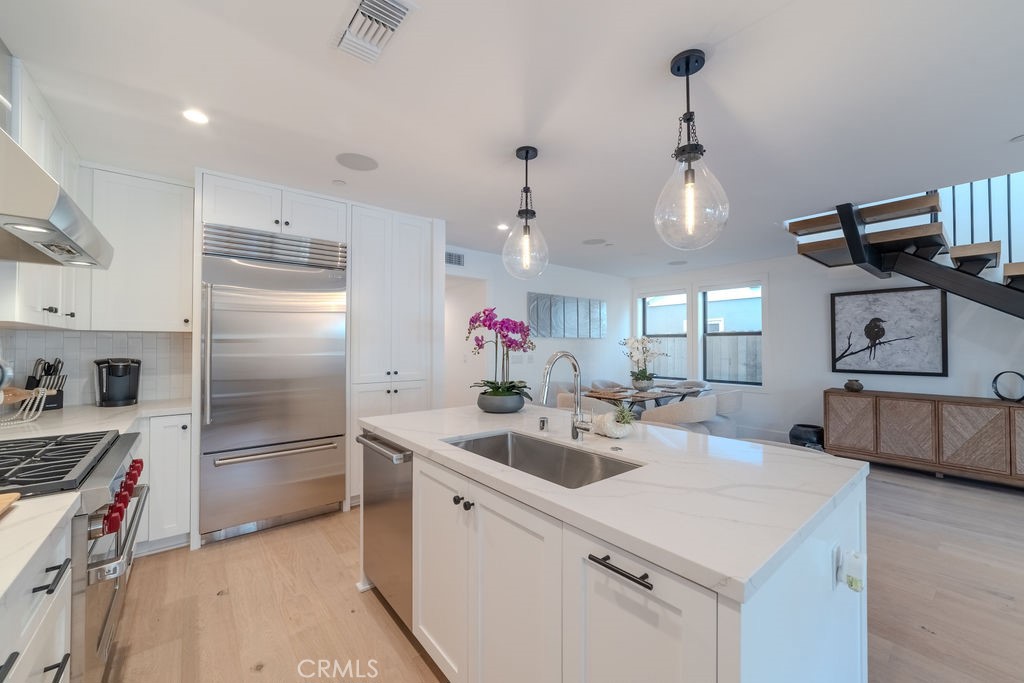 Corona del Mar South of PCH (CDMS) - Residential Lease