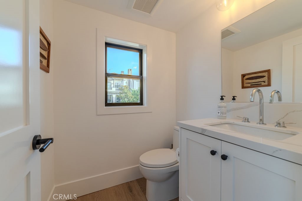 Corona del Mar South of PCH (CDMS) - Residential Lease