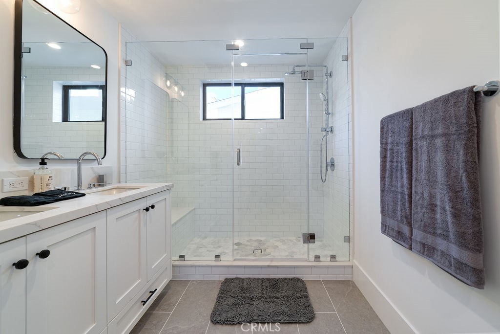 Corona del Mar South of PCH (CDMS) - Residential Lease
