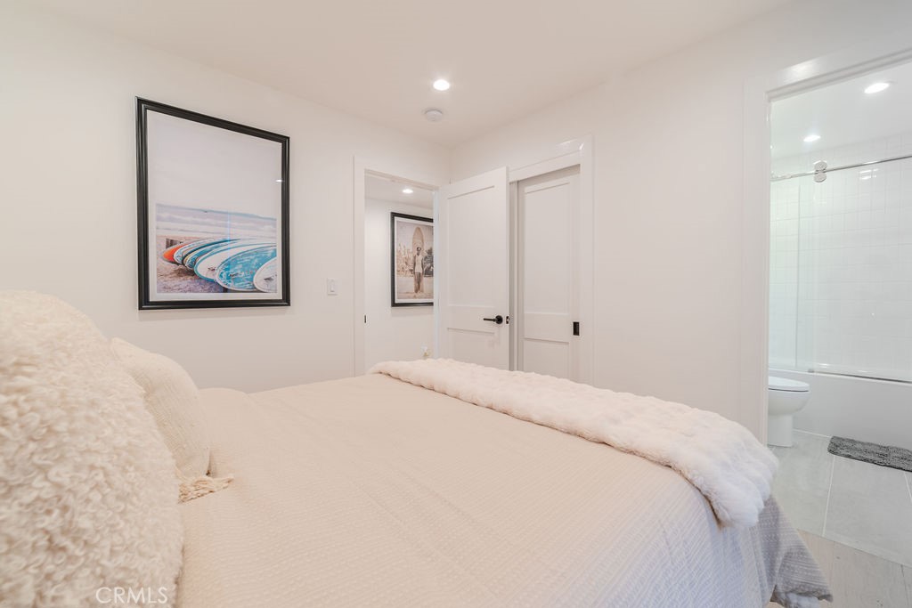 Corona del Mar South of PCH (CDMS) - Residential Lease