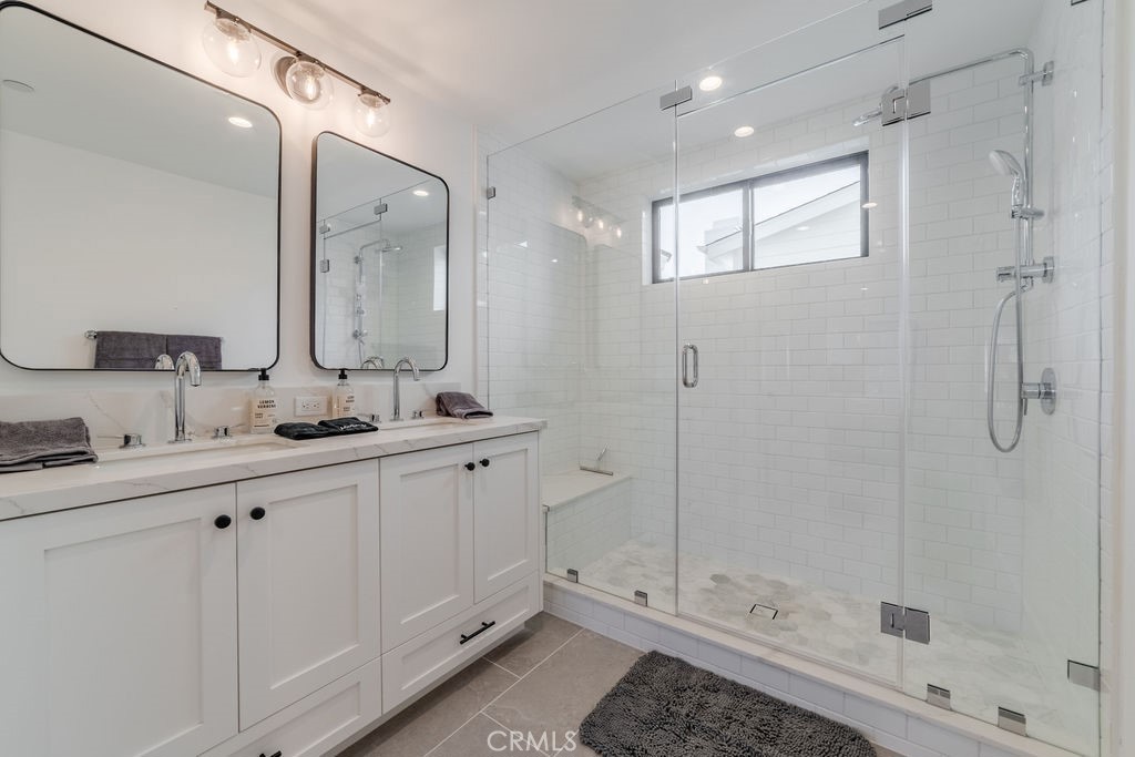 Corona del Mar South of PCH (CDMS) - Residential Lease