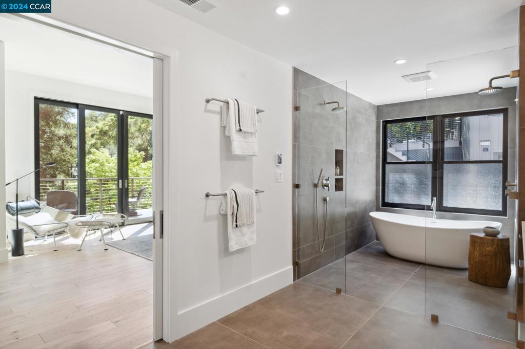 HAPPY VALLEY RD - Residential