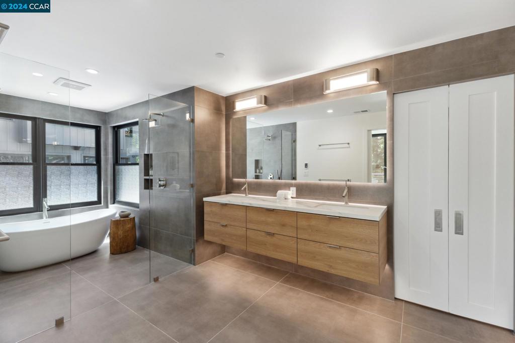 HAPPY VALLEY RD - Residential