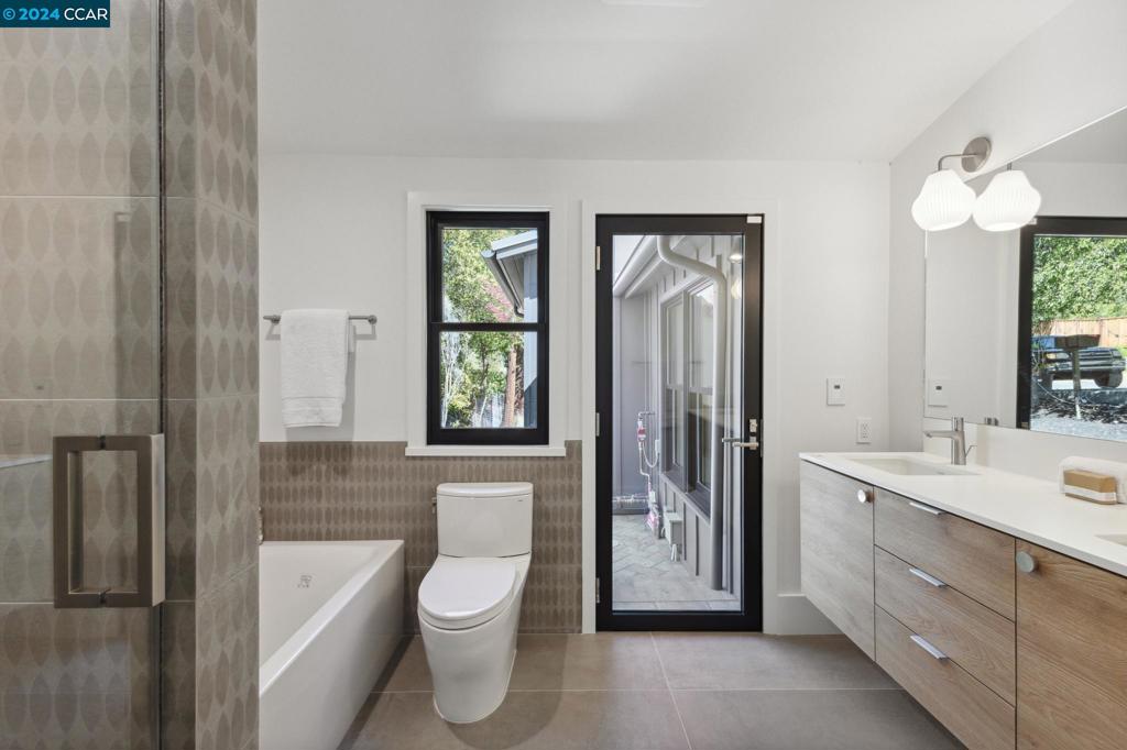 HAPPY VALLEY RD - Residential